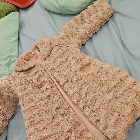 Jacket for 4 year old. - Picture 4 of 4